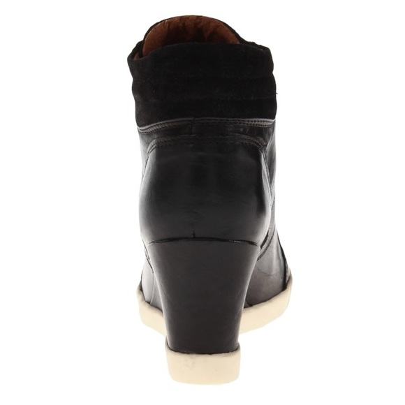 Miz Mooz Women’s Black Hidden Wedge Sneakers Size 38 - Picture 4 of 15